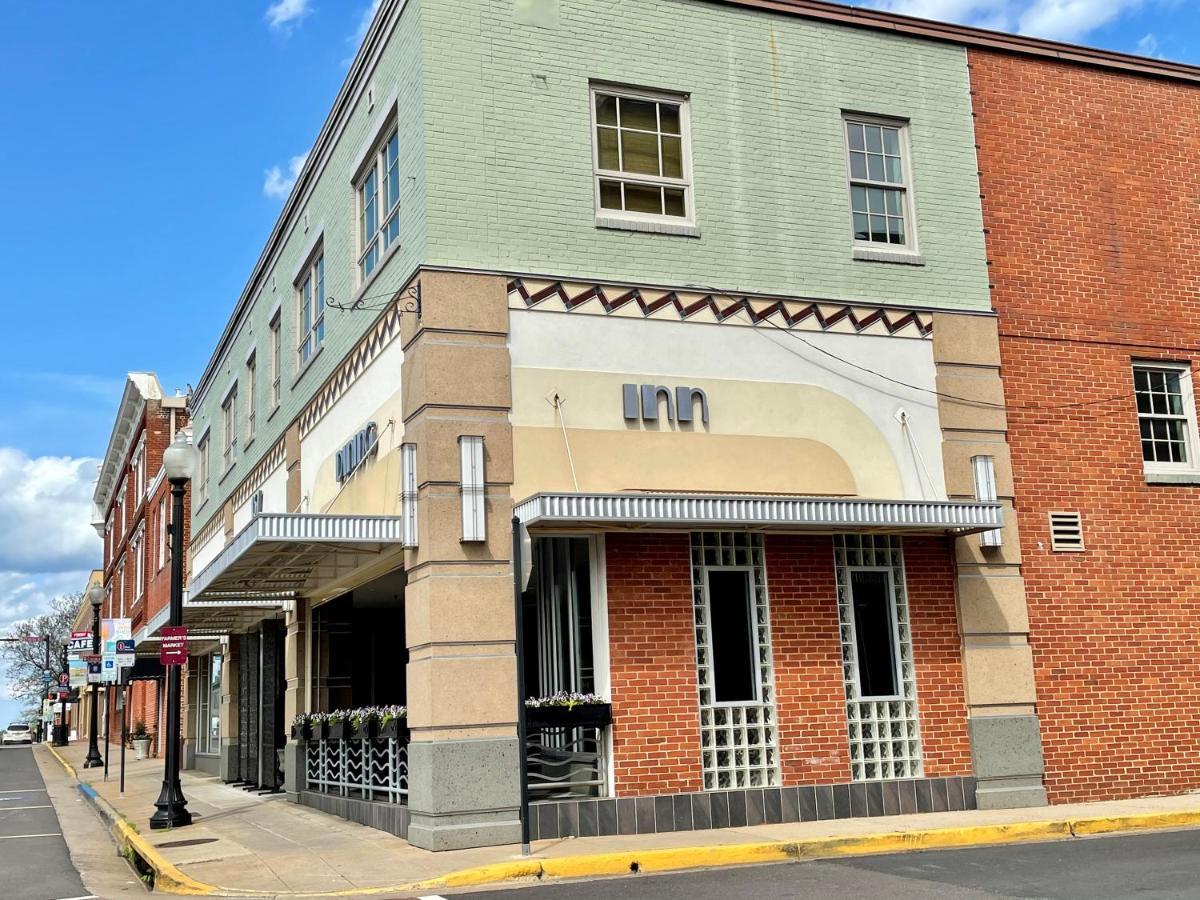 Center Inn
